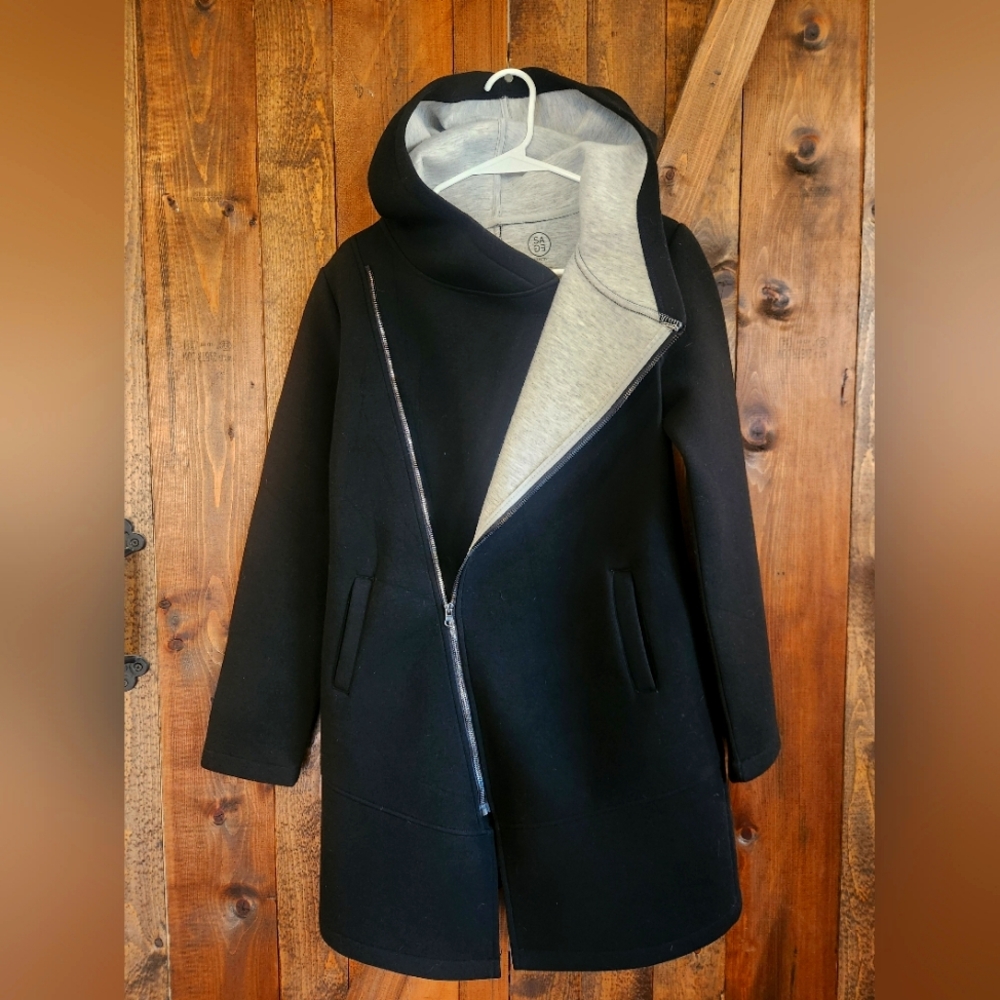 Chic Black Asymmetrical Coat Brand SAGE Collective Size Small